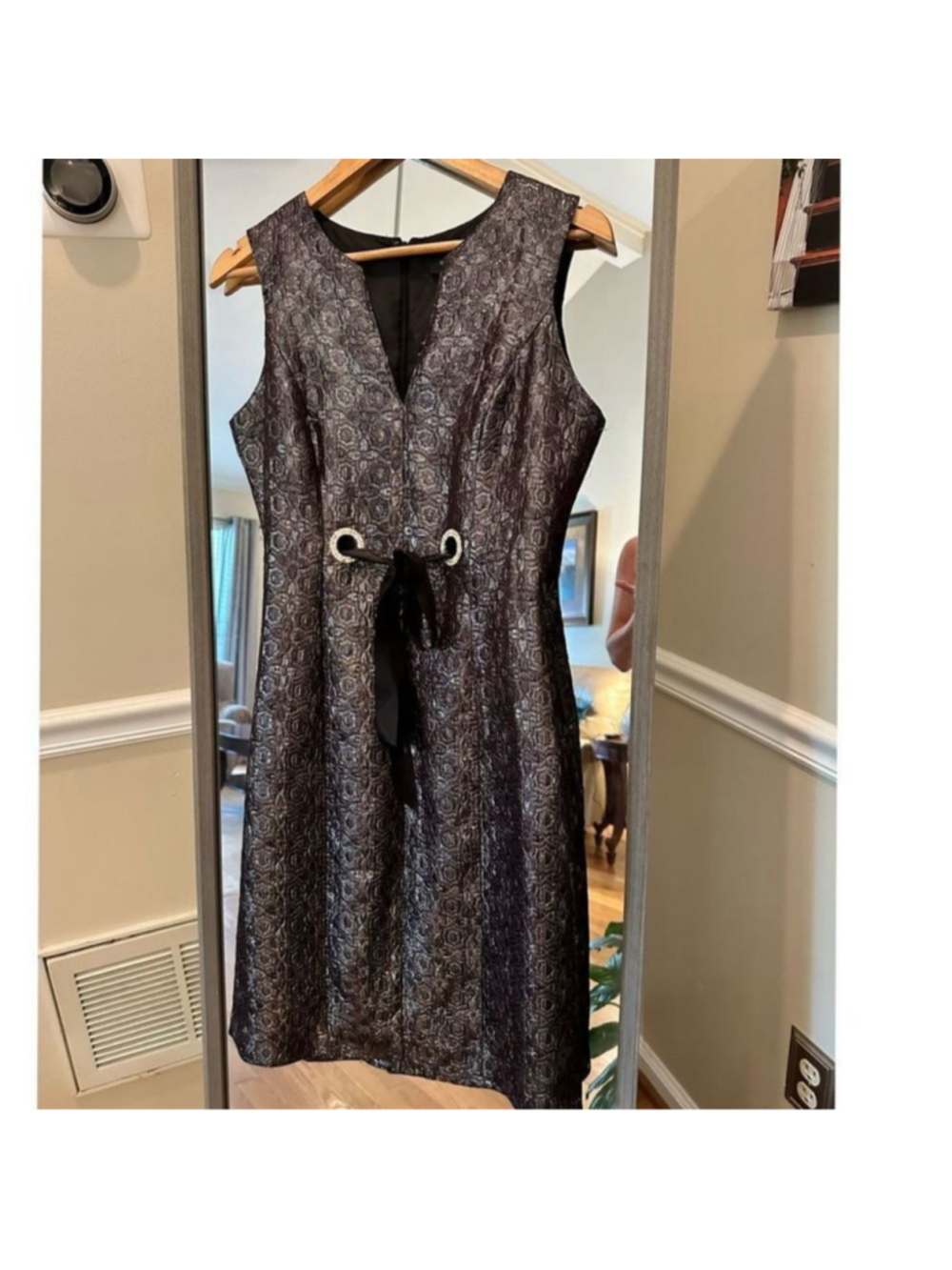 R&K Sheath Dress Metallic Formal Size 6